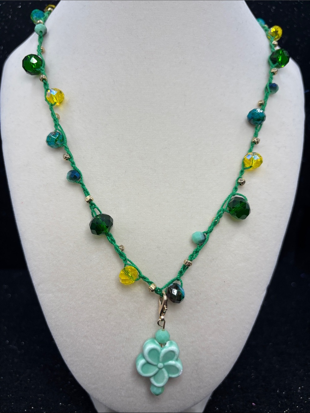 Green Crochet Flower Necklace | Handmade Beaded Fiber Necklace - Picture 3 of 4